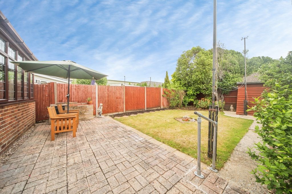 Property photo 3 of 23 Pbox-Img.Jpg
