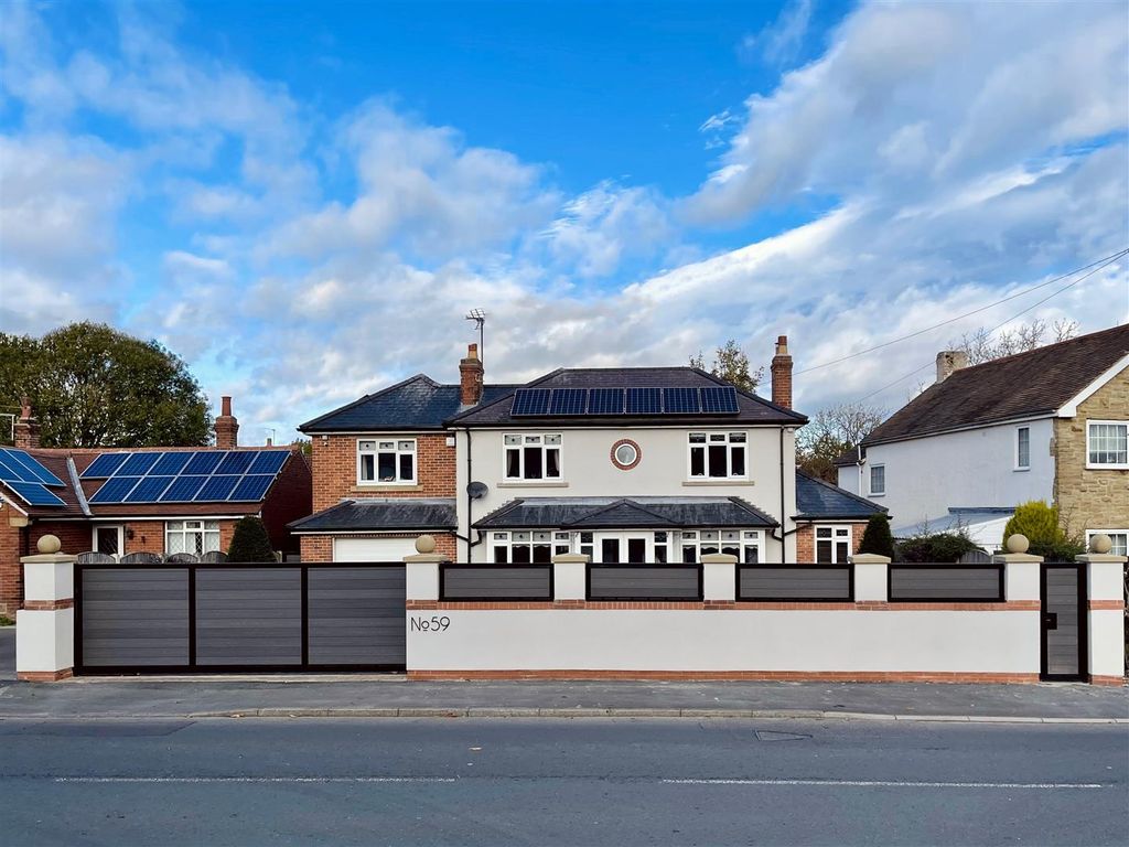 Property photo 1 of 44