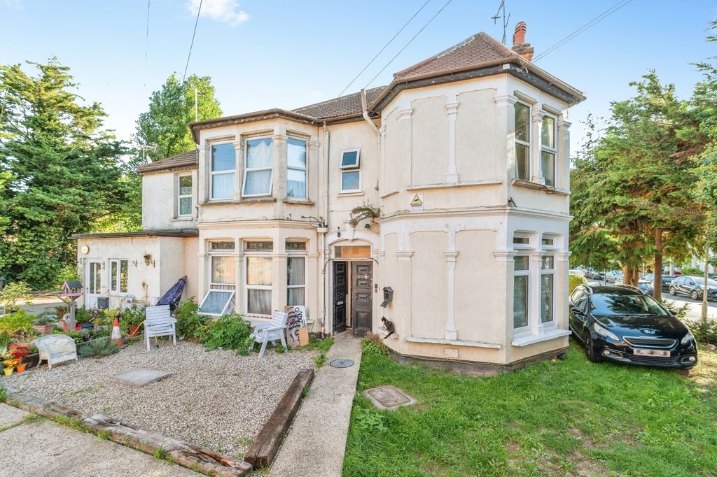 Property photo 1 of 8 Pbox-Img.Jpg