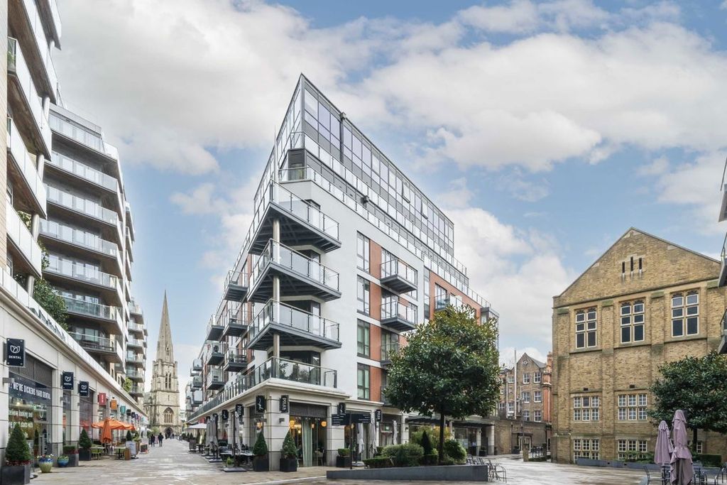 Property photo 1 of 8