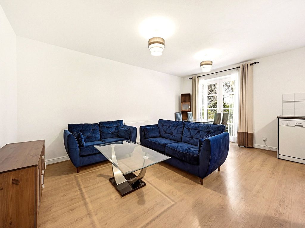 Property photo 2 of 19 Langbourne Place