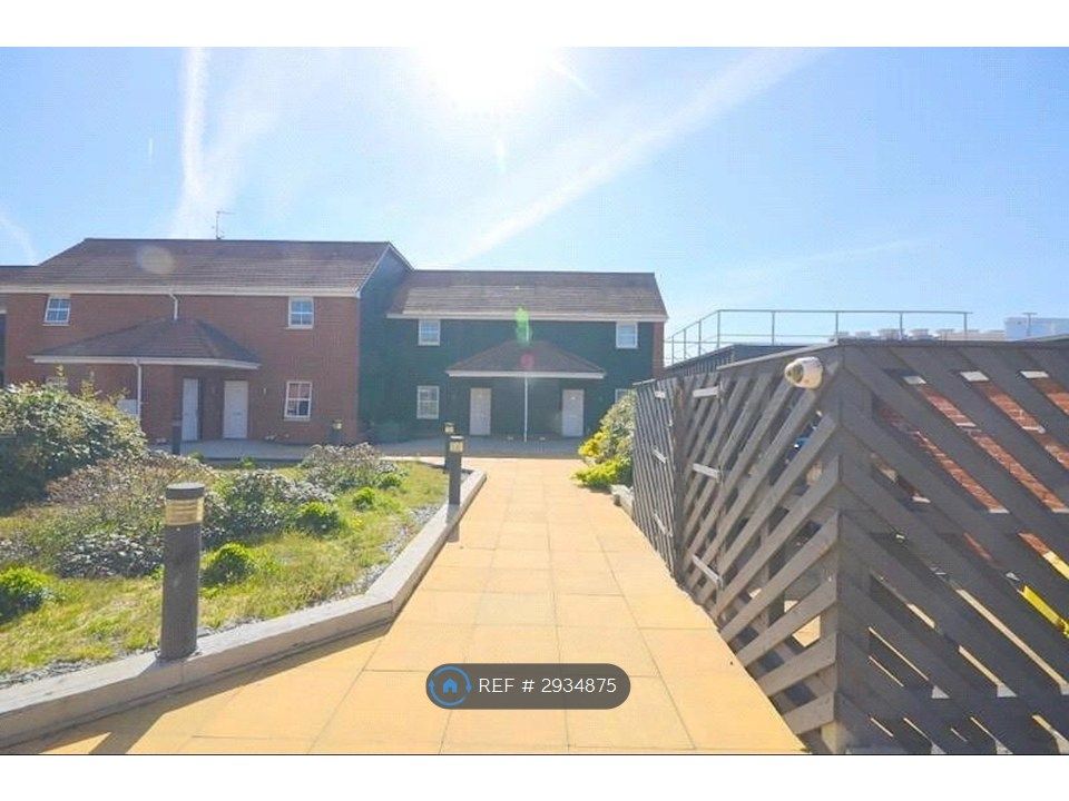 Property photo 1 of 5
