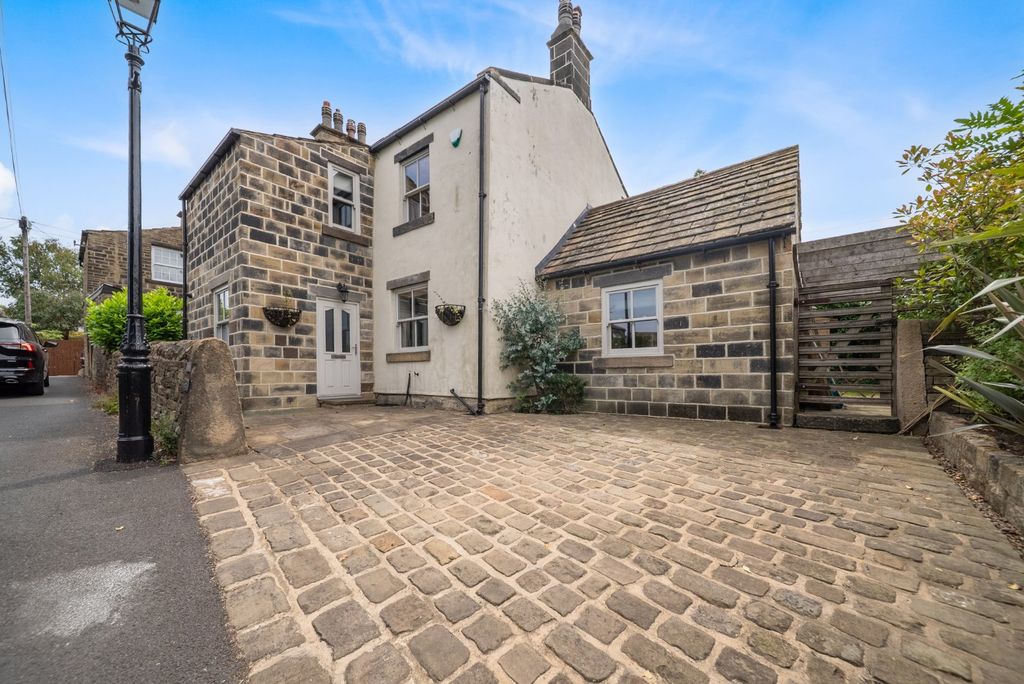 Property photo 2 of 23 Picture No. 20