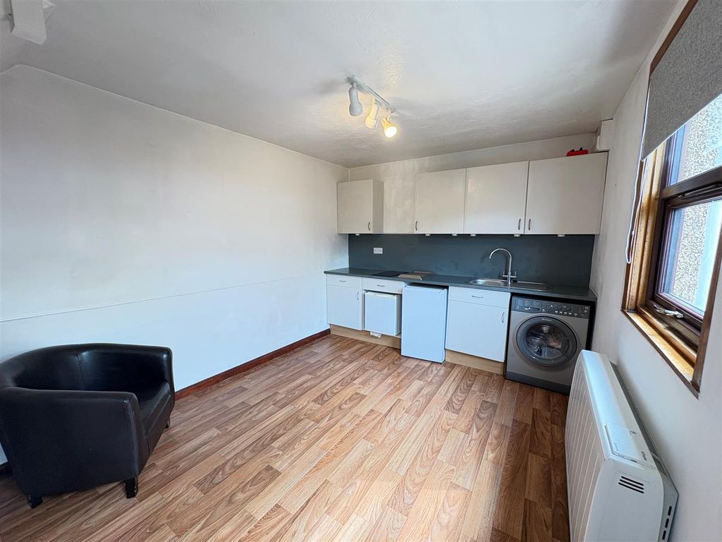Property photo 3 of 12 Living Space 1.Jpg