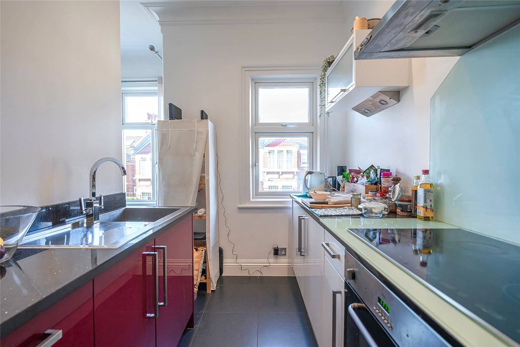 Property photo 3 of 18 Kitchen B