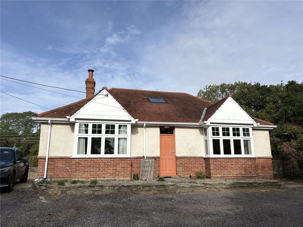 Property photo 1 of 25 Picture No. 10