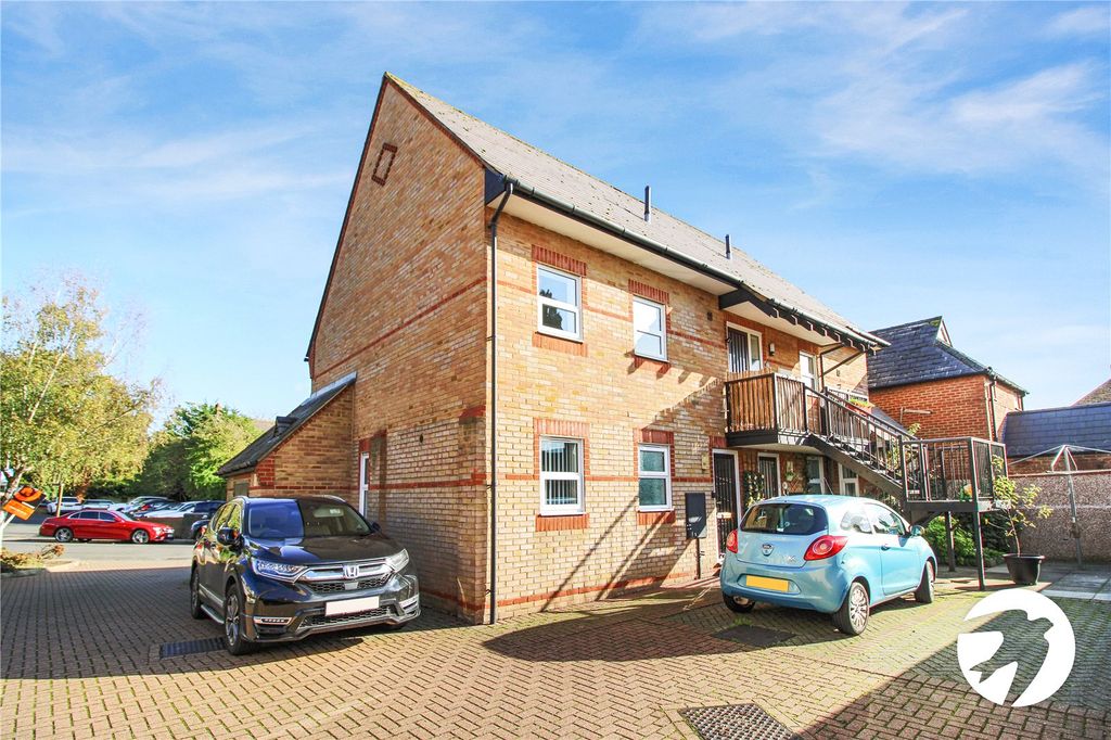 Property photo 1 of 5 External