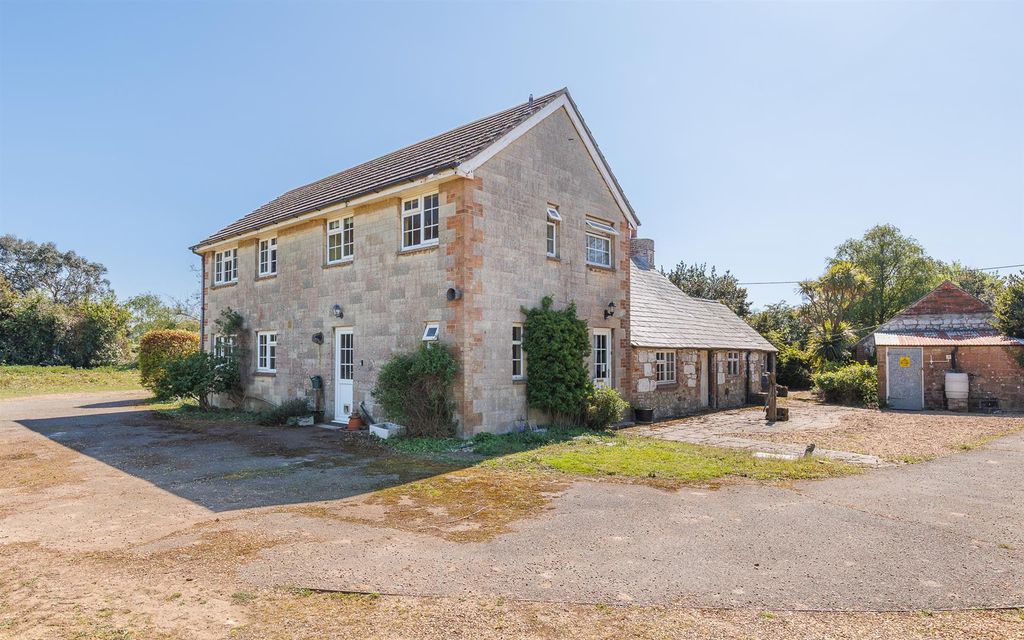 Property photo 1 of 21 The Hollands