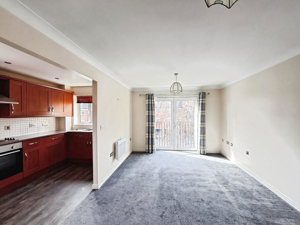 Property photo 3 of 11