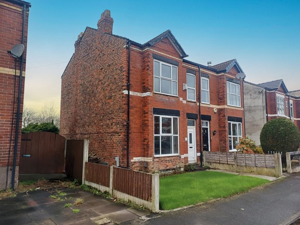 Property photo 1 of 11