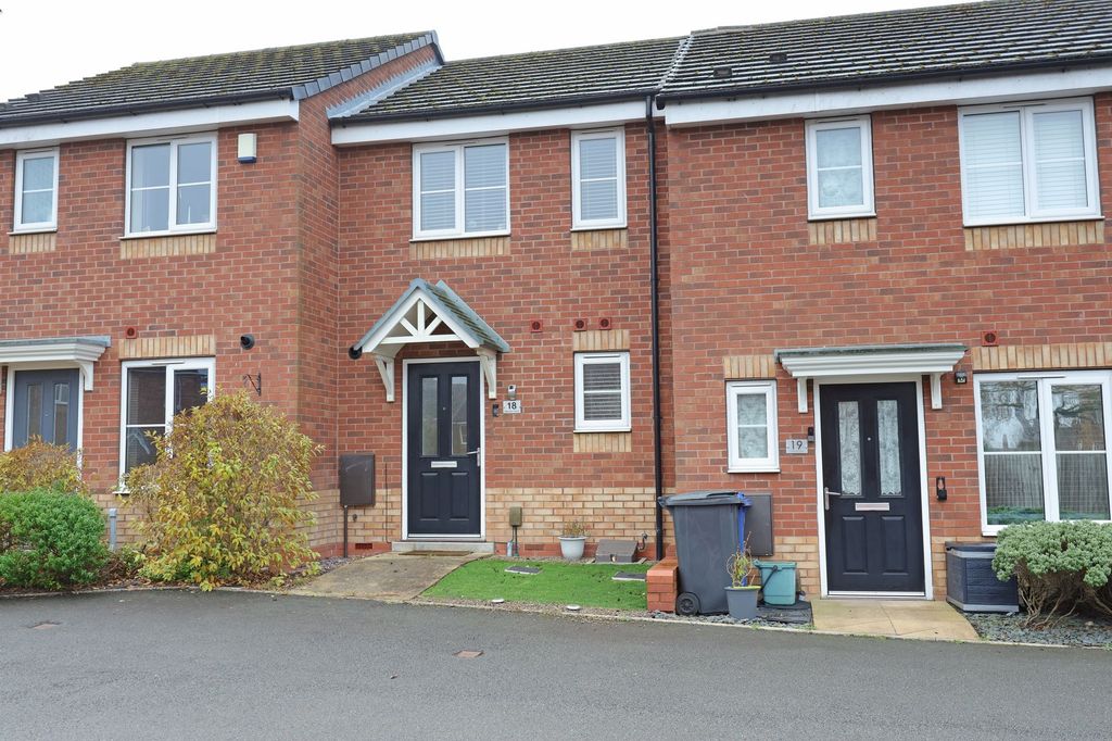 Property photo 1 of 18