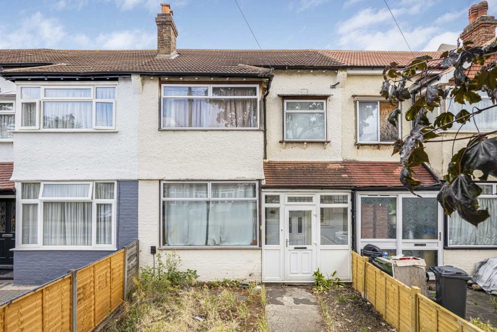 Property photo 1 of 6