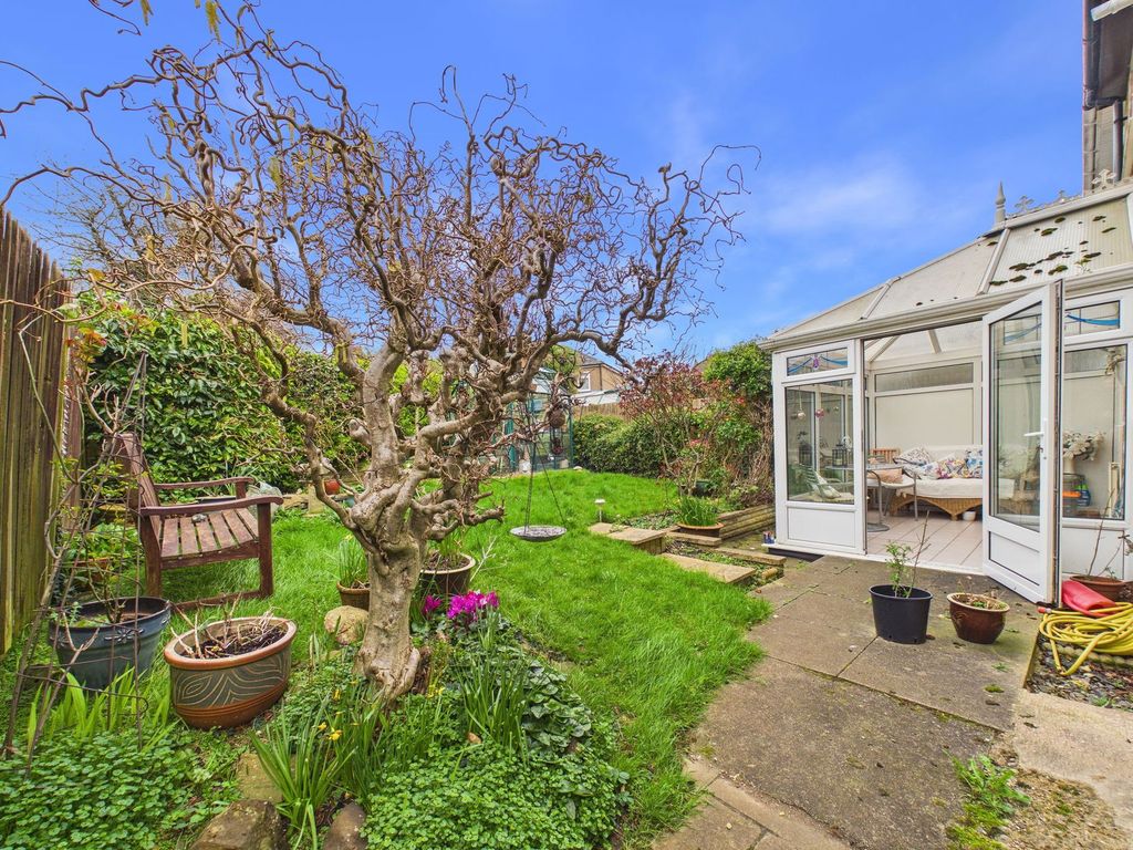 Property photo 3 of 15