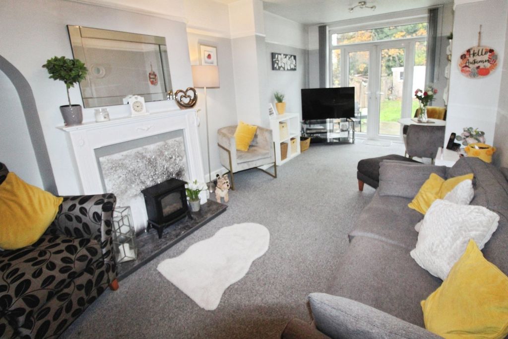 Property photo 3 of 12 Picture No. 03