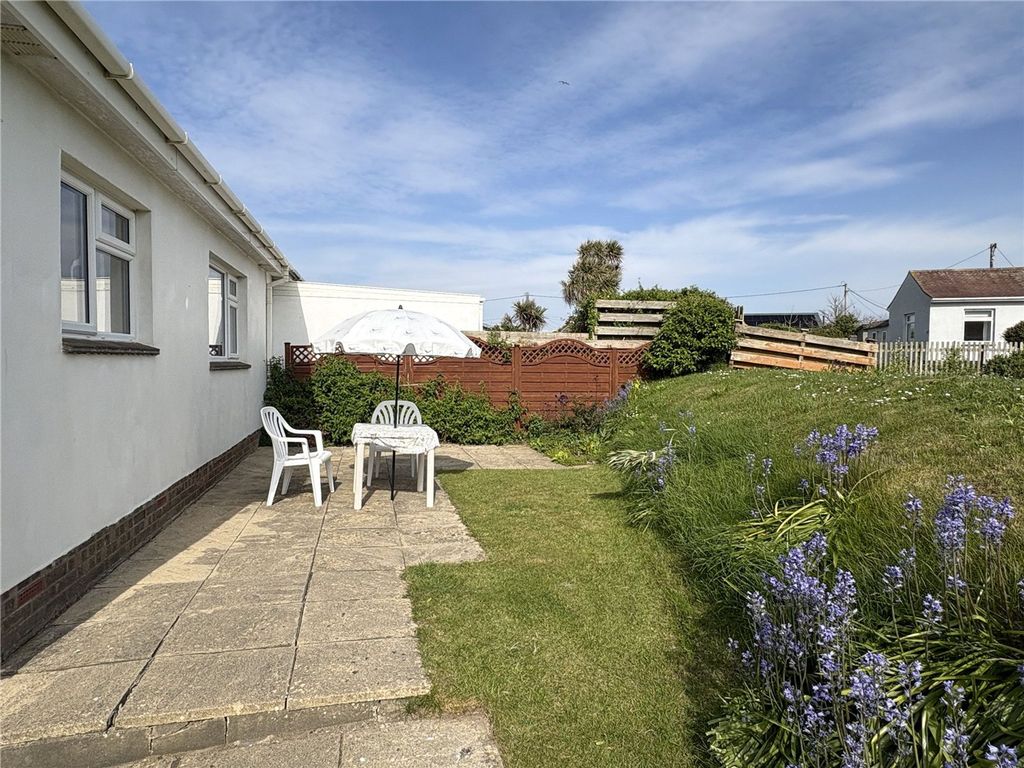 Property photo 2 of 9 Picture No. 10