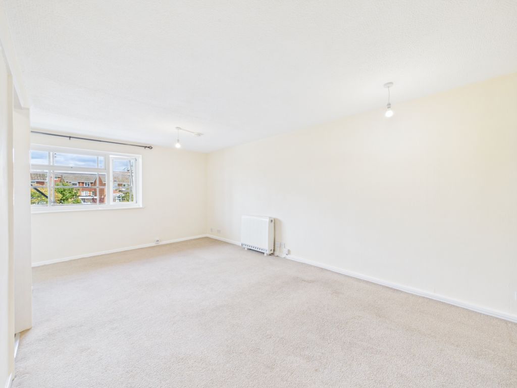 Property photo 2 of 7 Cam01791G0-Pr0238-Still002