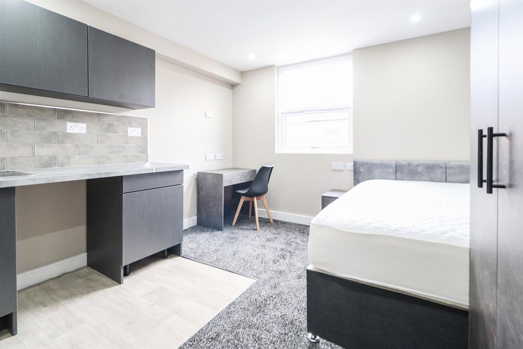 Property photo 3 of 9 King Richard-13.Jpg