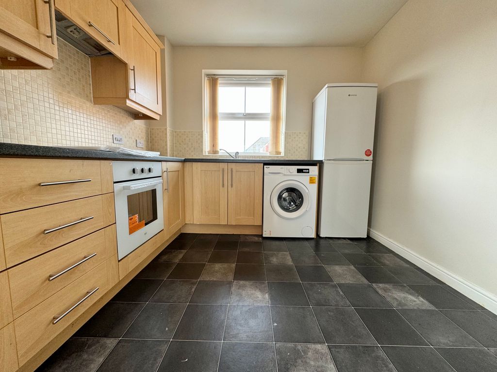 Property photo 3 of 10 Img_9322