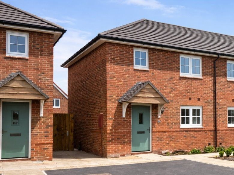Property photo 1 of 7 Tavy Style