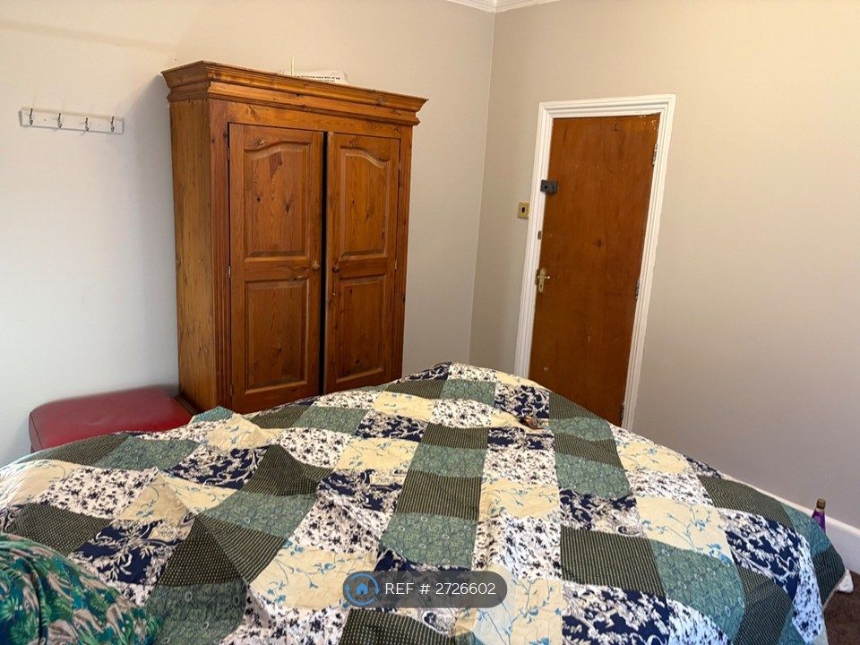 Property photo 2 of 2