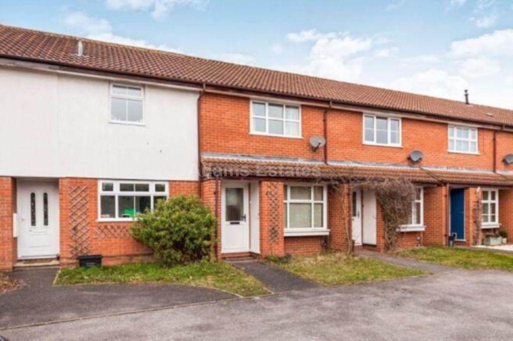 Property photo 1 of 8