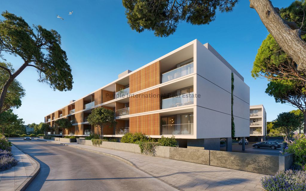 Property photo 2 of 3