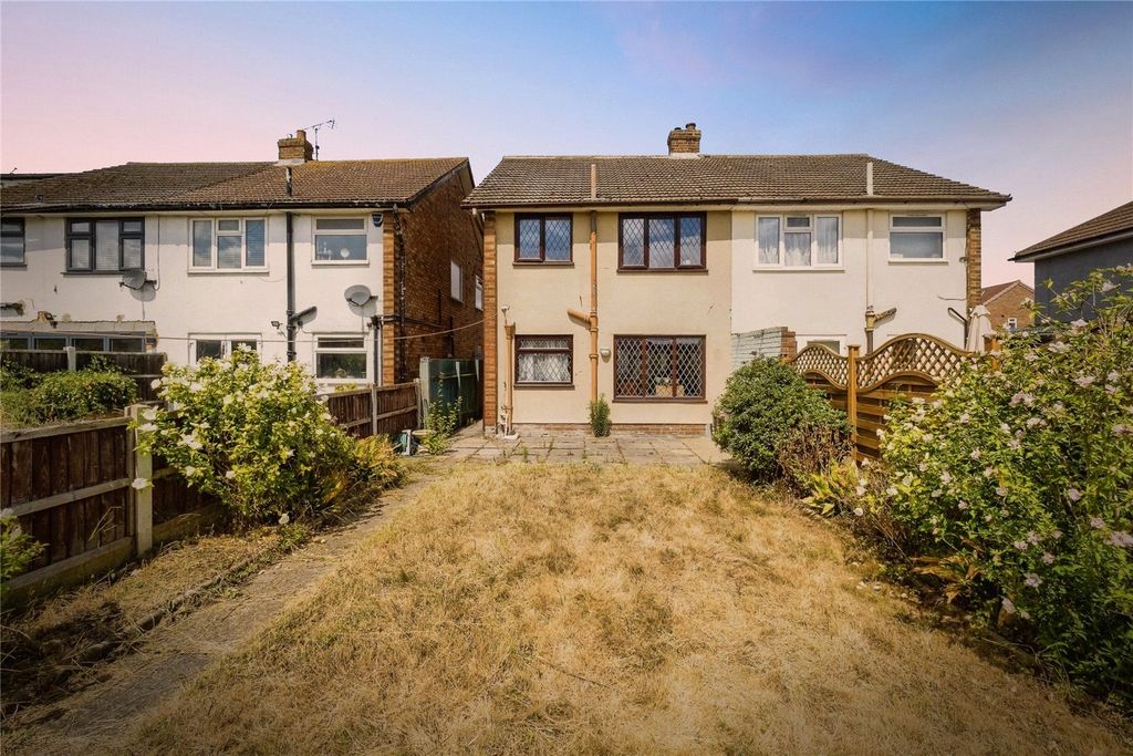 Property photo 2 of 15 Picture No. 10