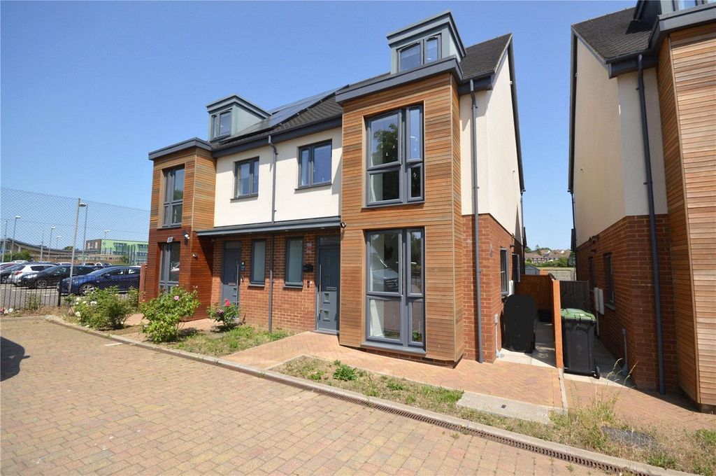 Property photo 1 of 12 Picture No. 14