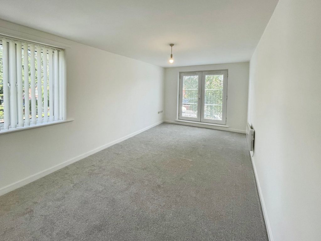 Property photo 2 of 11 Picture No. 23
