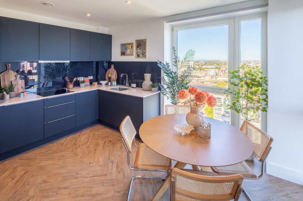 Property photo 3 of 16 0Z7A5414-Hdr.Jpg