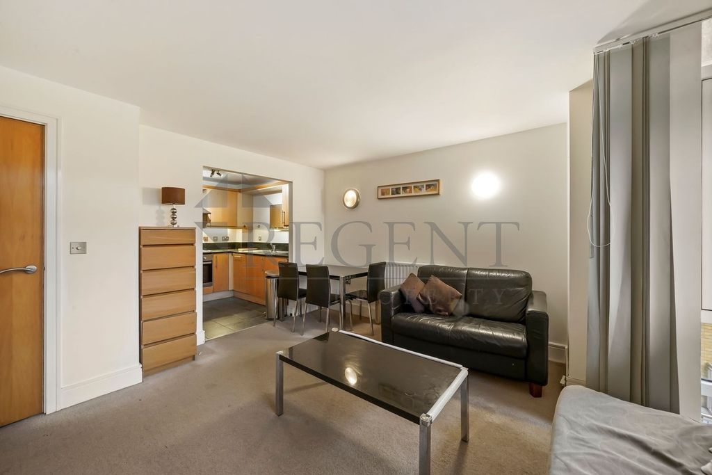 Property photo 2 of 15 Open Plan