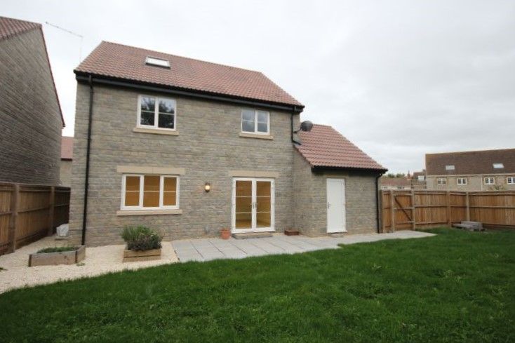 Property photo 2 of 16