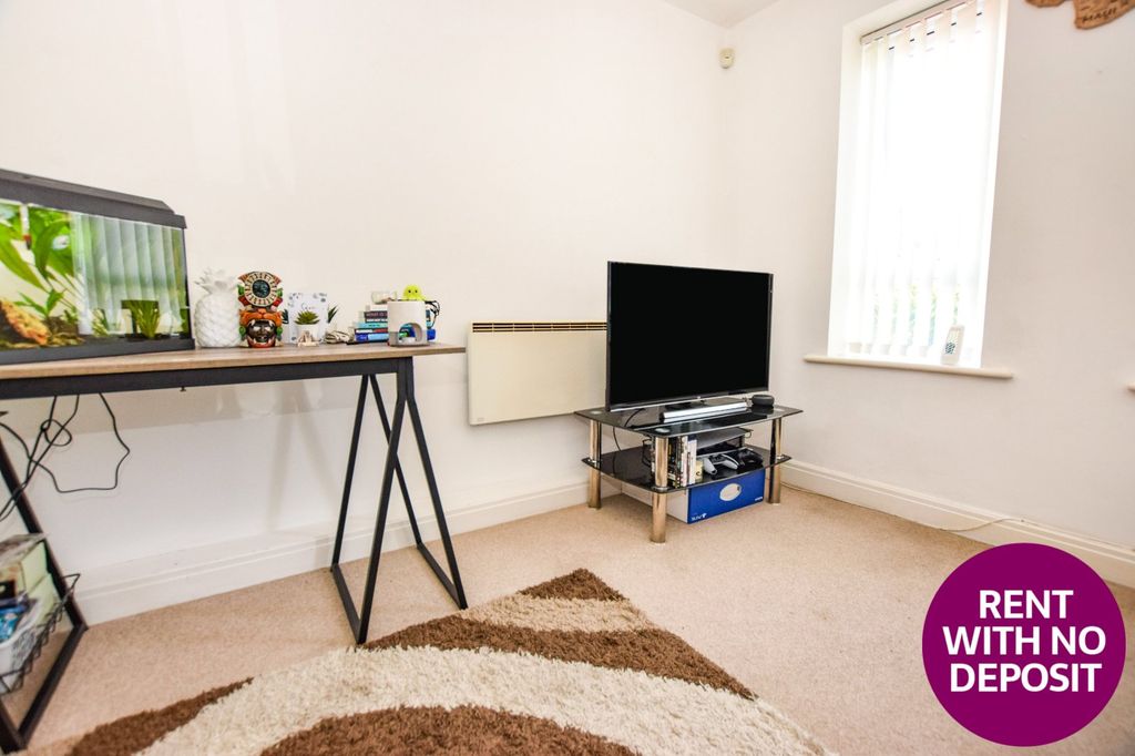 Property photo 2 of 12 Picture No. 23