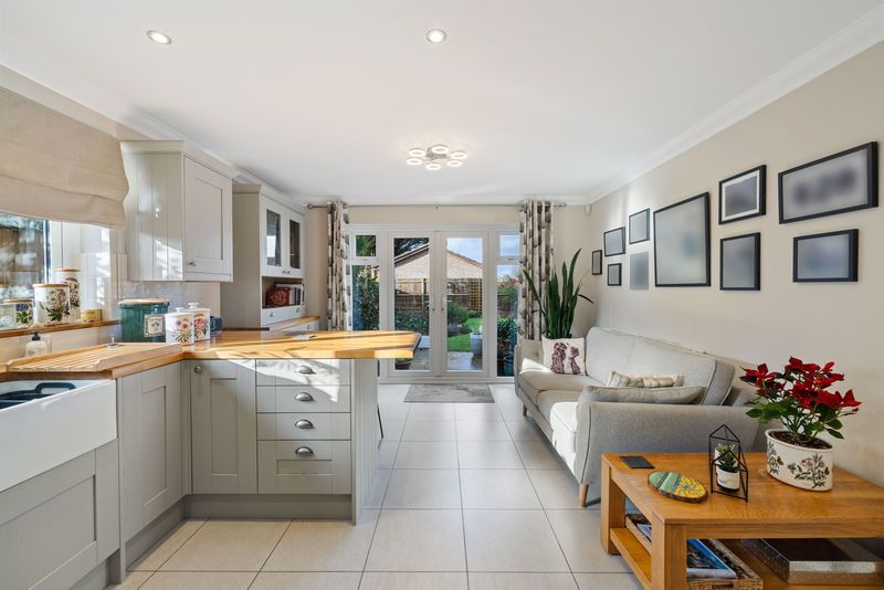 Property photo 3 of 29 Photo 41