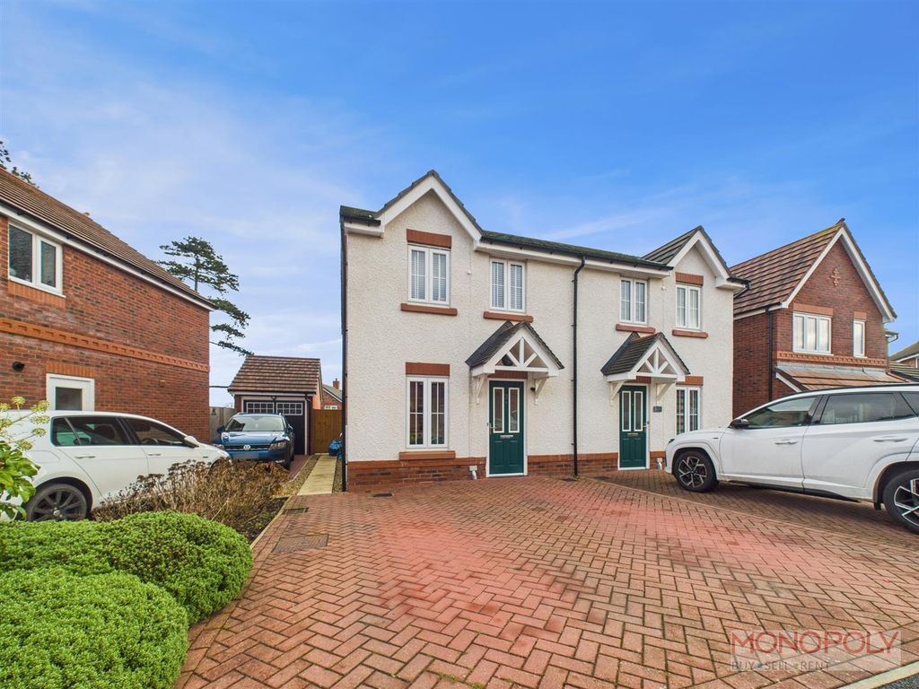 Property photo 1 of 19 Cam01943G0-Pr0593-Still026.Jpg