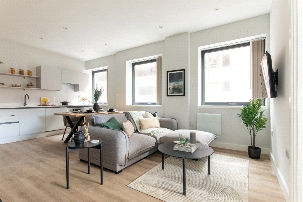 Property photo 1 of 3 Picture No. 02