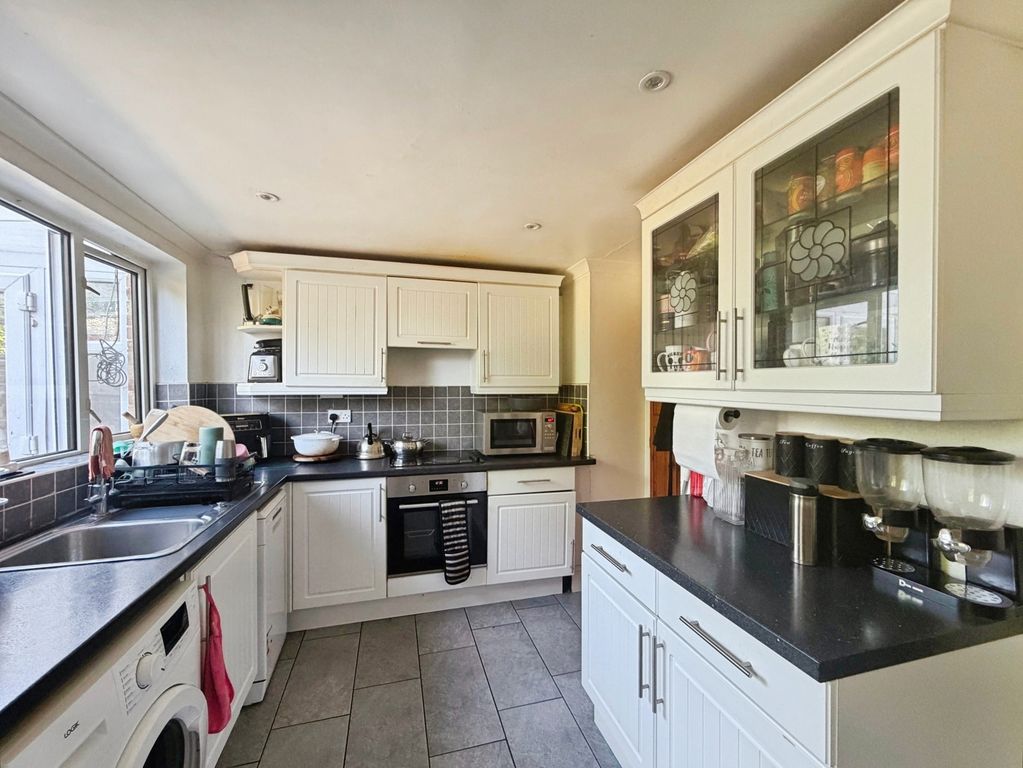 Property photo 2 of 15 Pbox-Img.Jpg