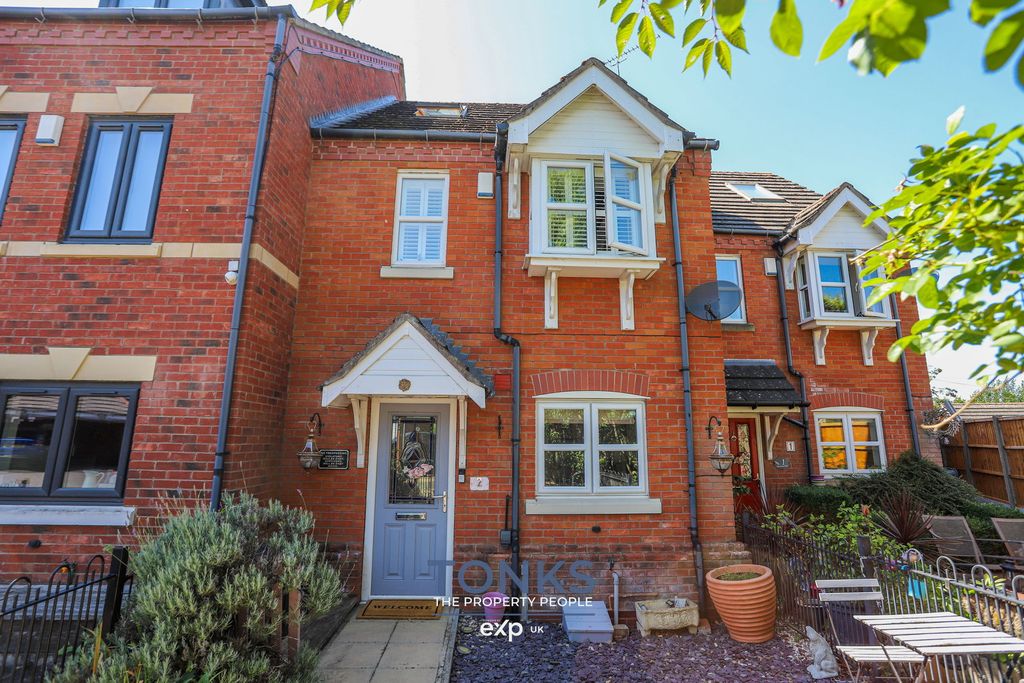 Property photo 1 of 23