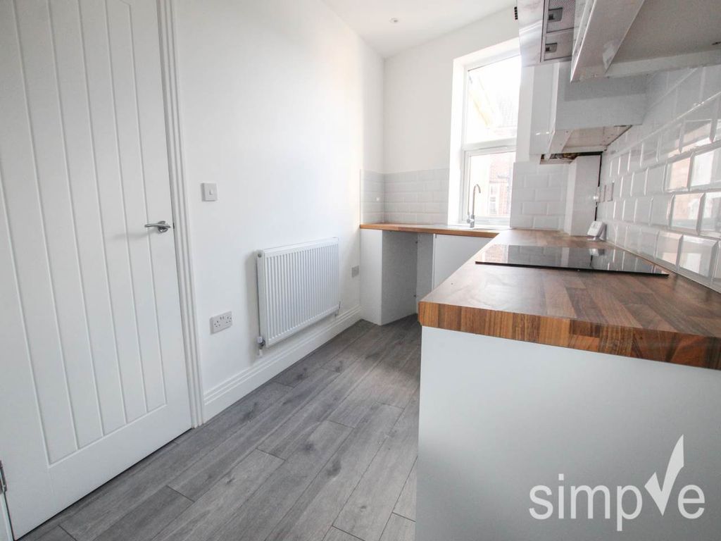 Property photo 2 of 10 Img_9996