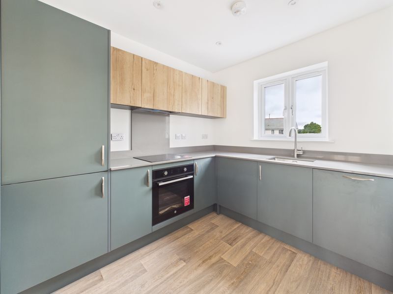 Property photo 2 of 11 Kitchen