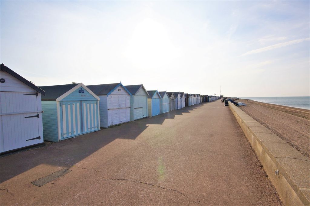 Property photo 2 of 10 Picture No. 09