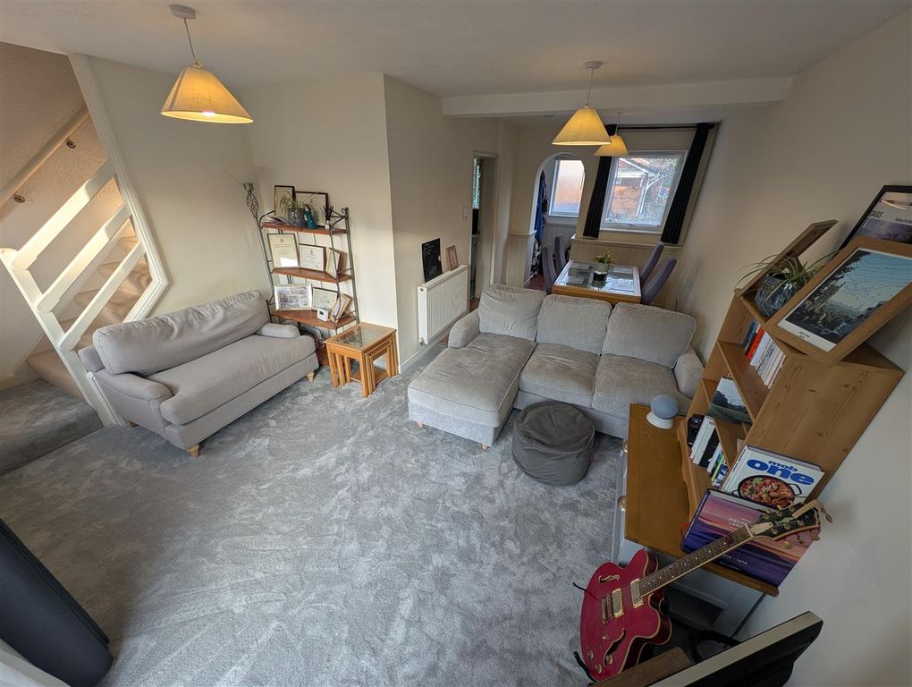 Property photo 2 of 14 Pxl_20250813_182636921.Jpg