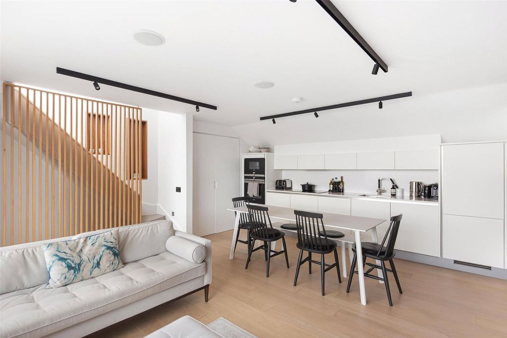 Property photo 1 of 17 Picture No. 15