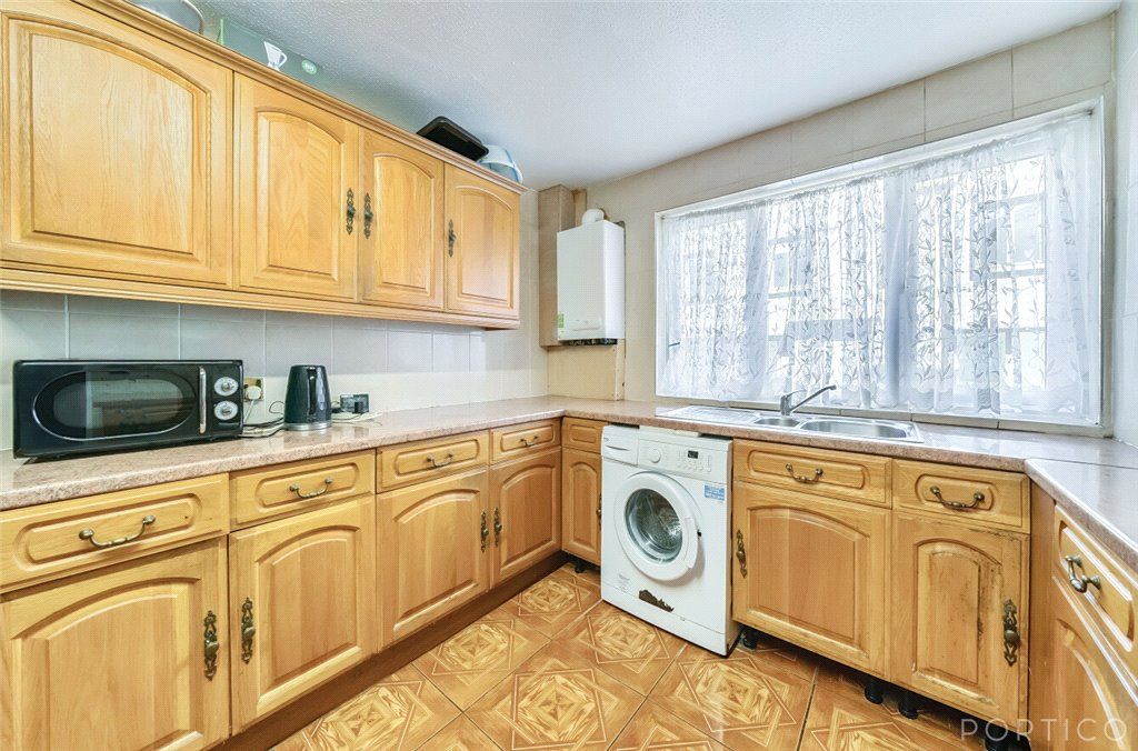 Property photo 2 of 8 Picture No. 03