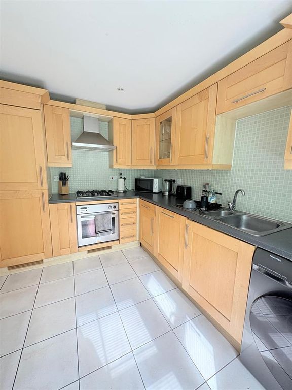 Property photo 2 of 15 148Bb680-534c-4F40-8005-E78c81Cba7Ea.Jpeg