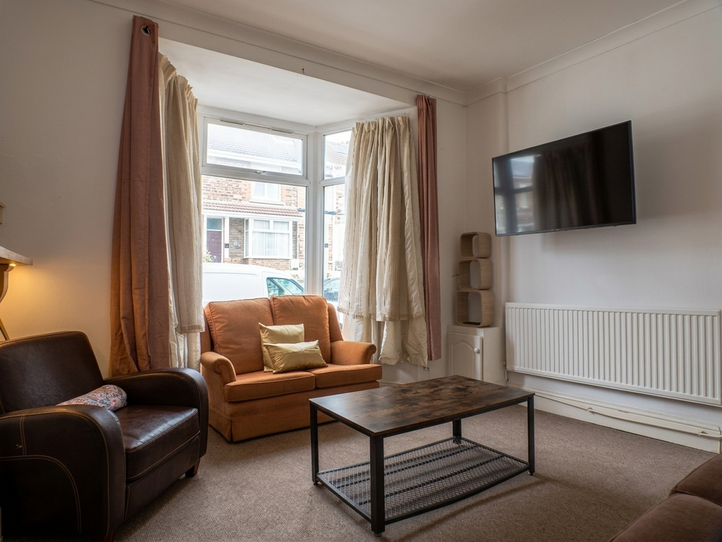 Property photo 2 of 16
