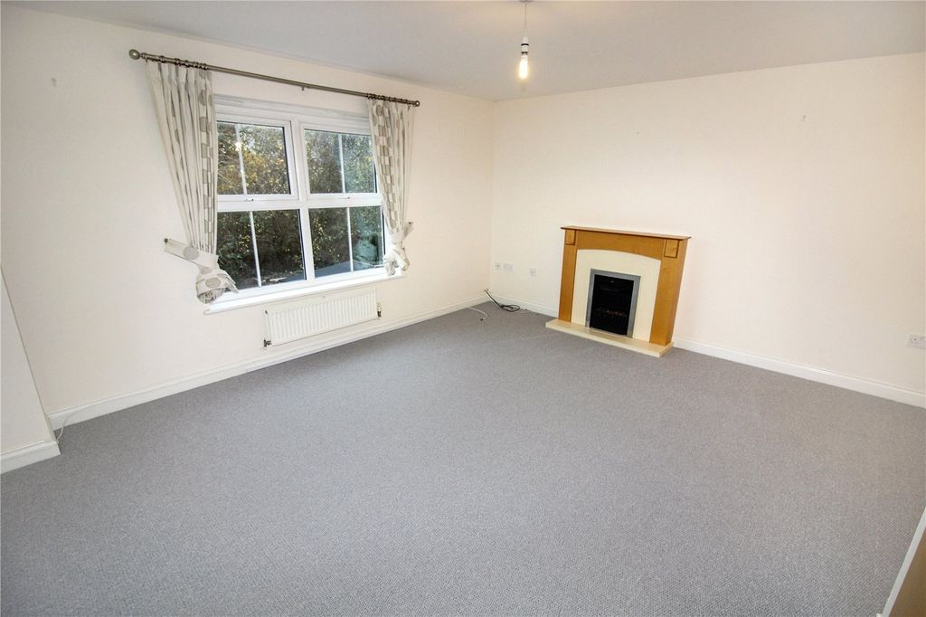 Property photo 3 of 15 Picture No. 20