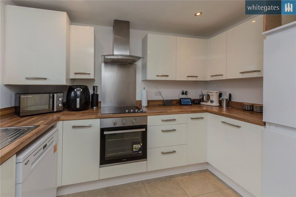 Property photo 3 of 16 Picture No. 03