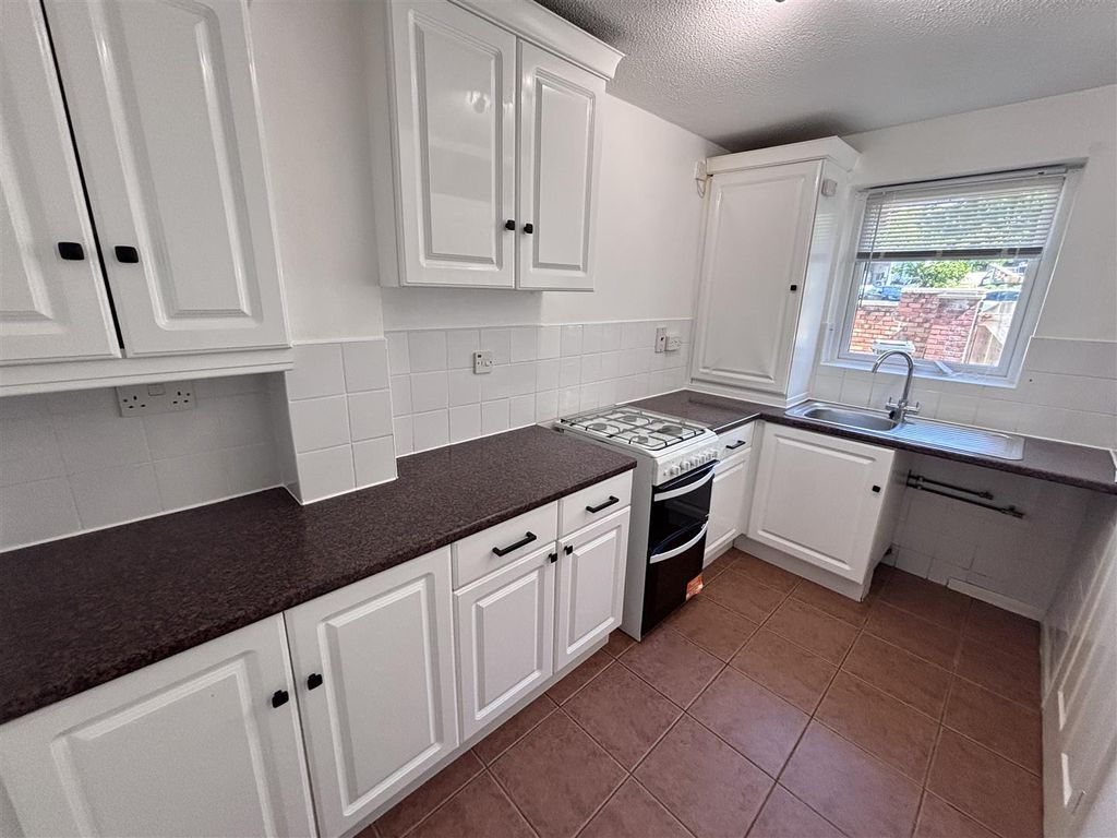 Property photo 3 of 17 Img_1685.Jpg