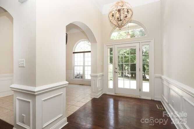 Property photo 2 of 47 <Alttext/>